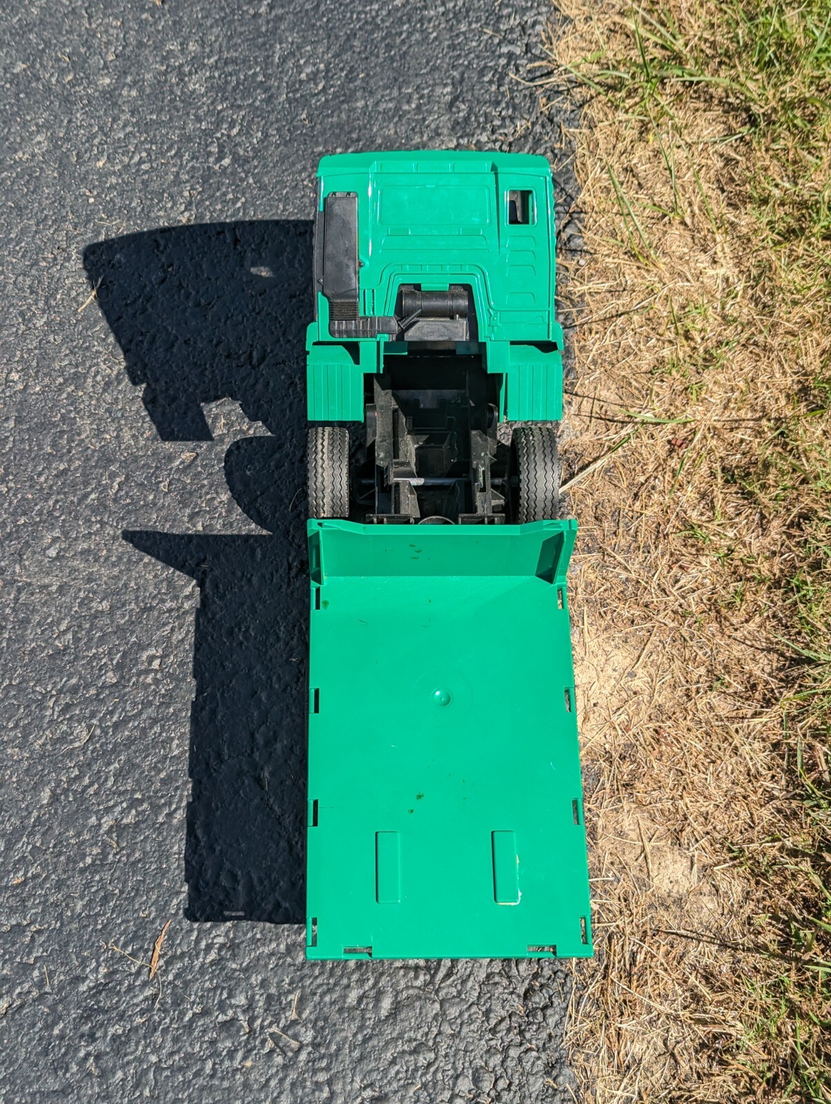 Bruder MAN Green 2001 Toy Timber Logging Truck 4143 (NO LOGS) As Shown