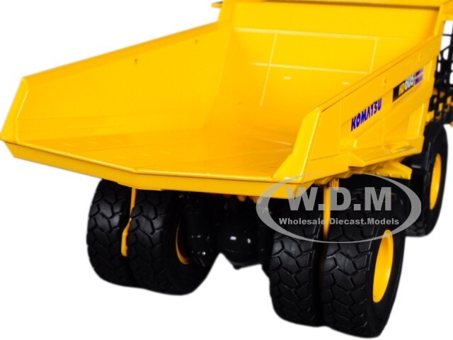 KOMATSU HD605-8 DUMP TRUCK 1/50 DIECAST MODEL BY FIRST GEAR 50-3387