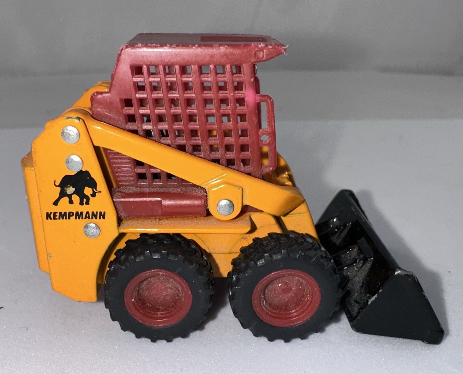 Siku 1071 Yellow Kompaktlader Mini Excavator Skid Steer Loader 1/55 Kempmann C4