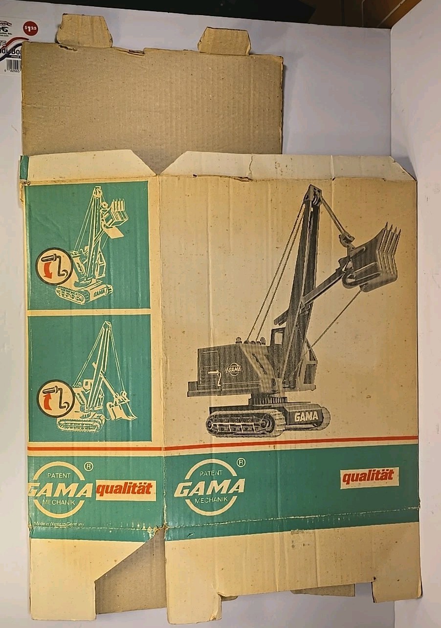 Gama Tower Crane Excavator Shovel No. 377 Box Only
