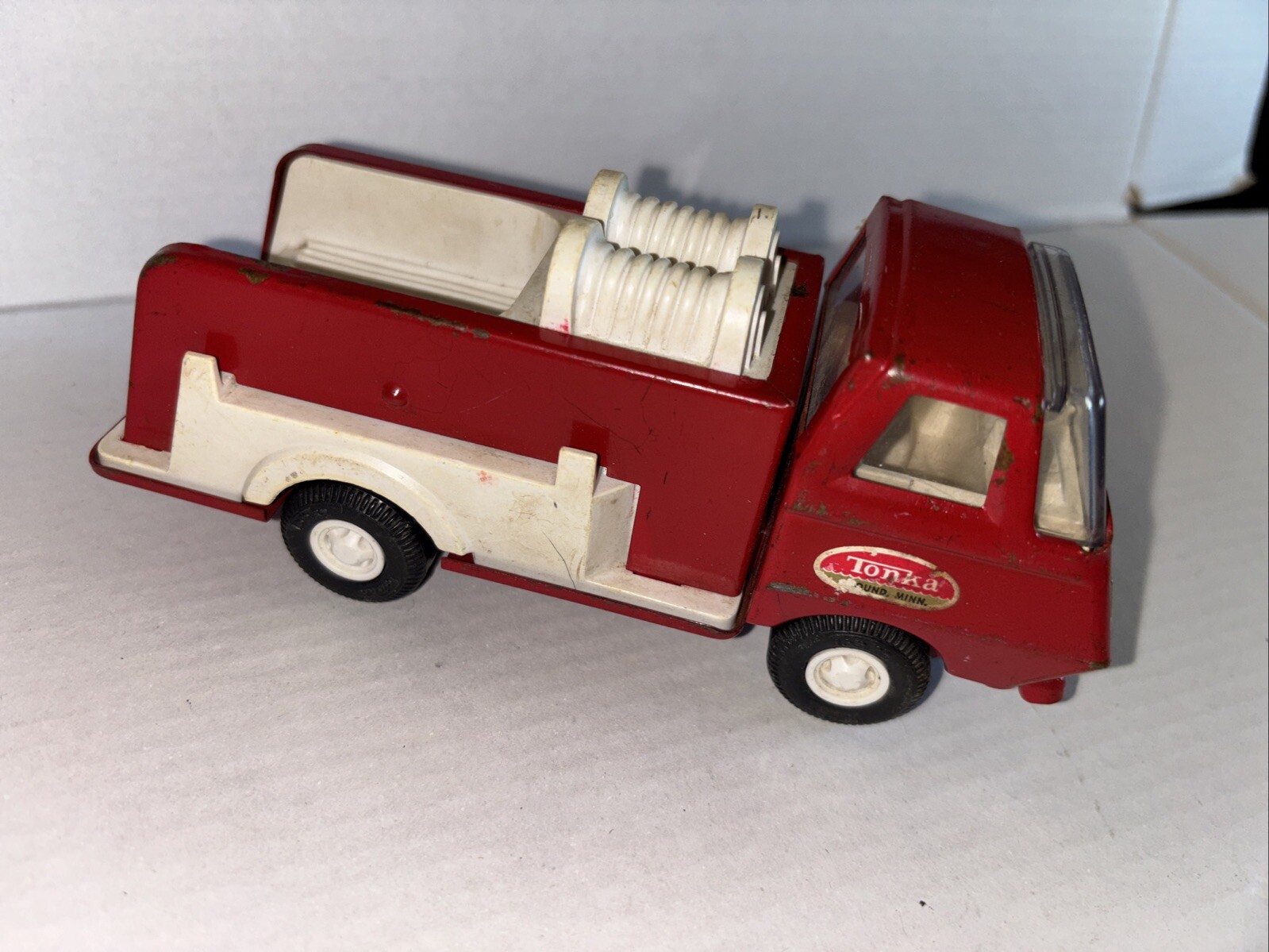 Vintage 1970s Tonka Mini Fire Engine Truck 5 3/4″ Long Pressed Steel VG+