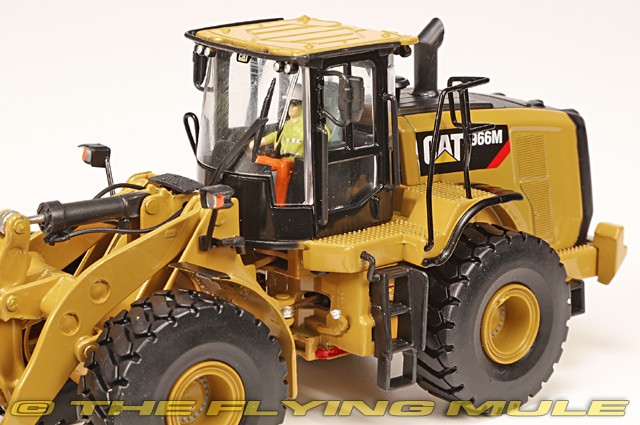 Diecast Masters 1:50 966M Wheel Loader