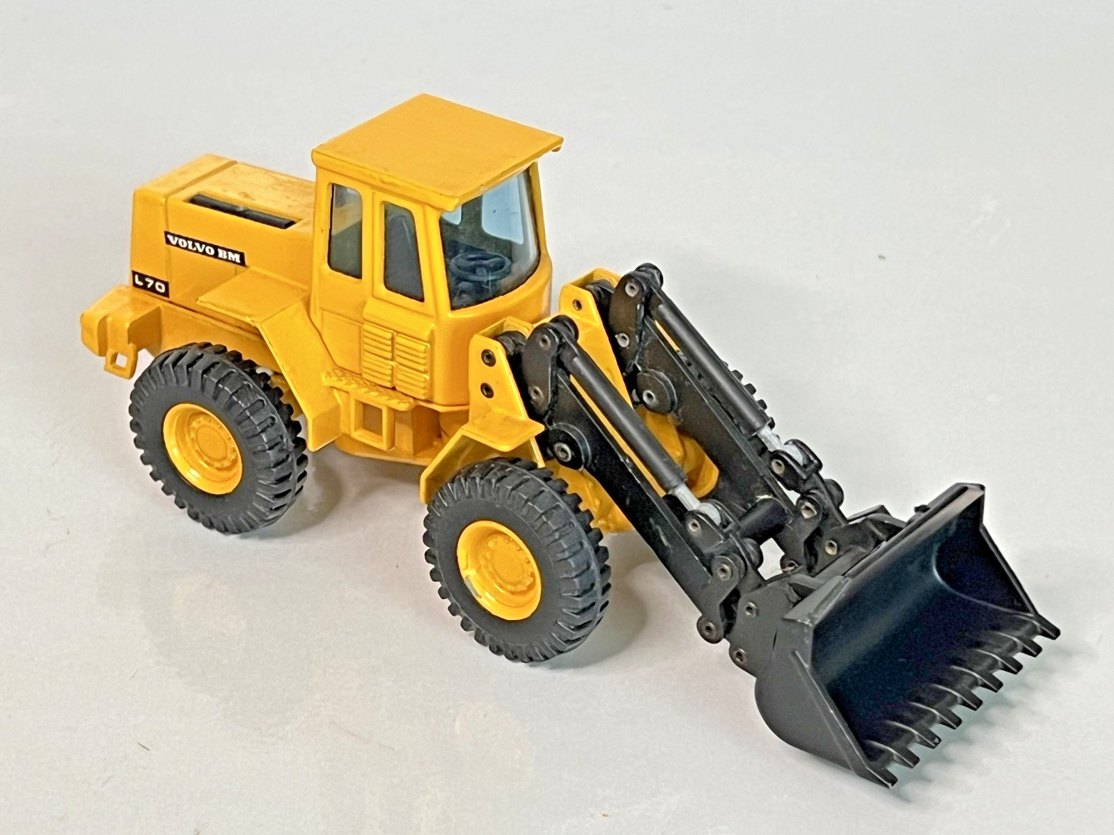 Joal 1:50 Scale Volvo BM L70 Front End Loader