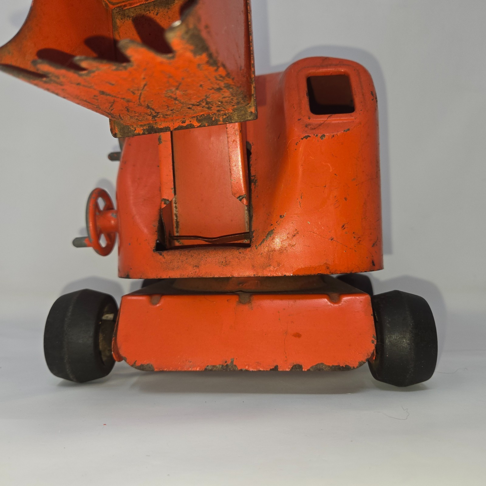 Vintage Pressed Steel Structo Construction Steam Shovel Orange Top Gear Works