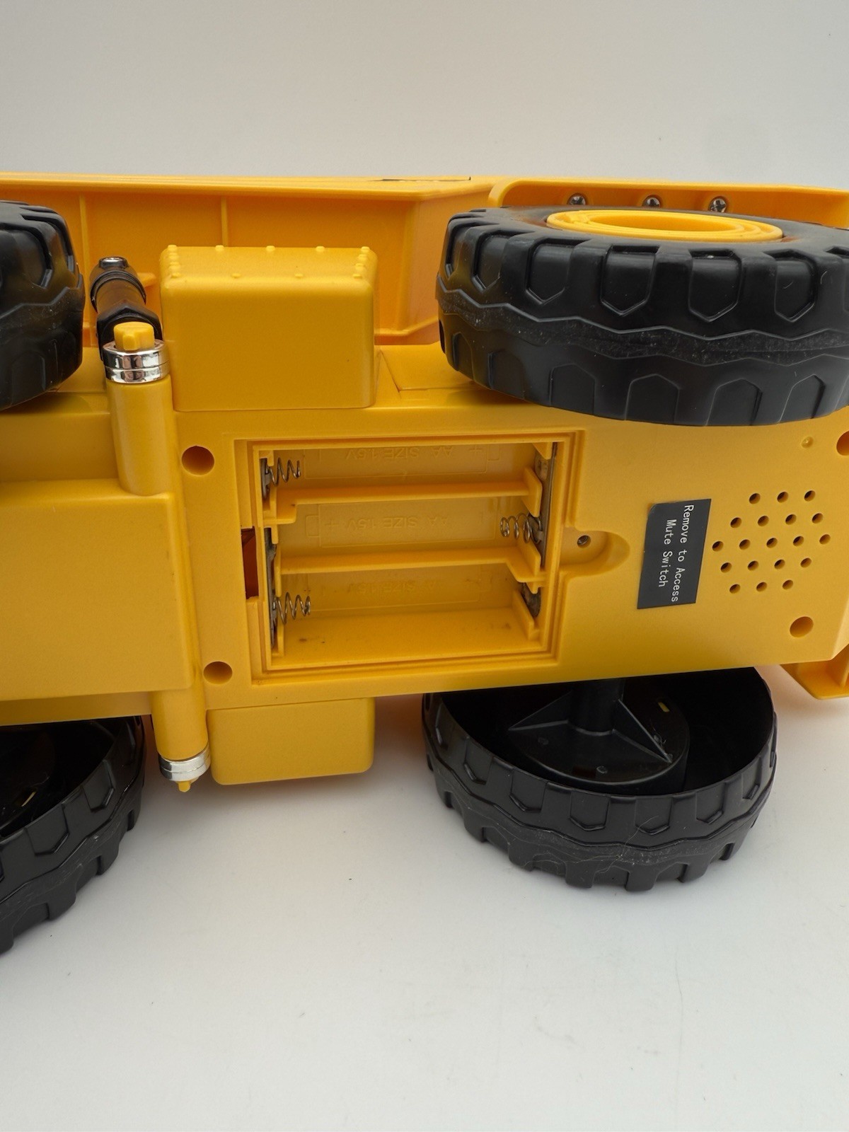 Toy State Yellow Cat Caterpillar Dump Truck No Battery Holder/not Working long
