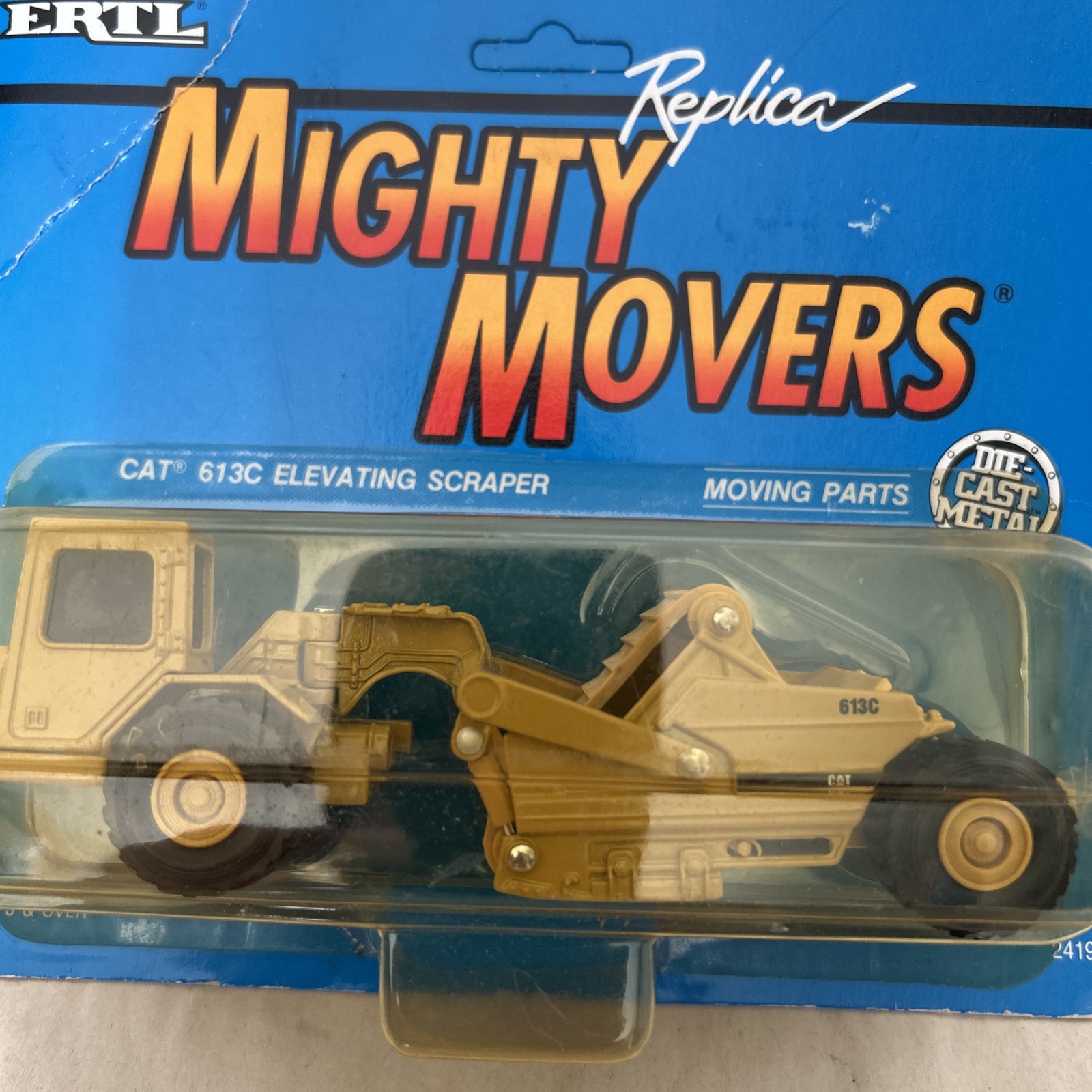 Ertl 2419 1:64 Die-Cast Caterpillar 613C Elevating Scraper Vehicle MT/Box 11
