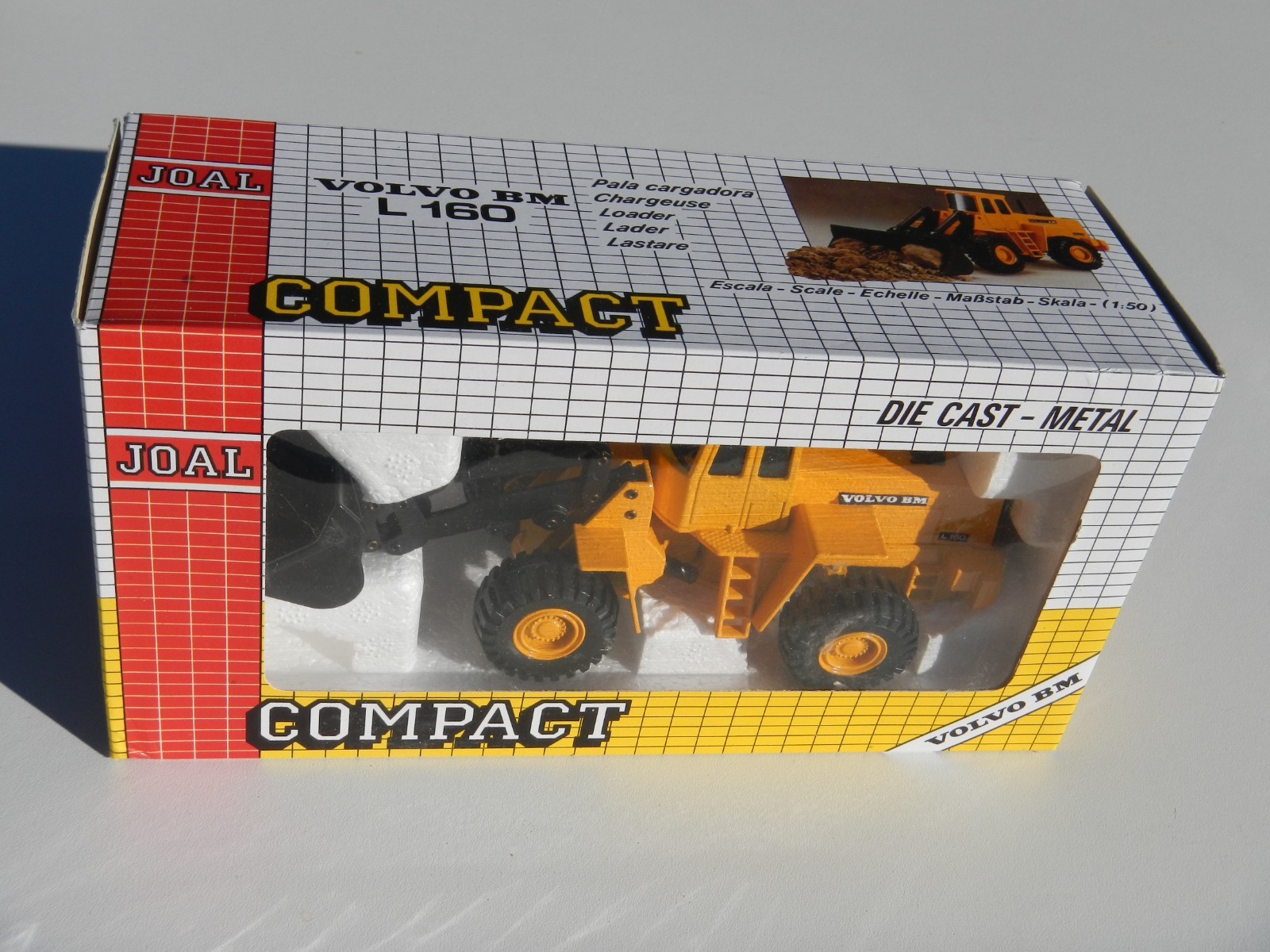 JOAL COMPACT VOLVO BM L160 LOADER 1:50