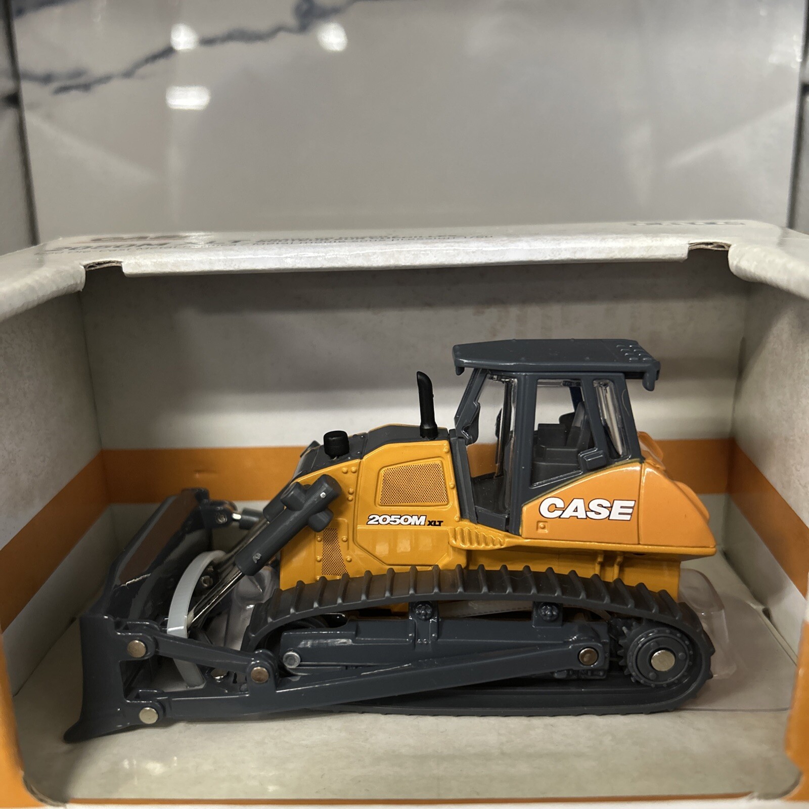 1/50 Case 2050M XLT Crawler Dozer by ERTL (MW1024-03)
