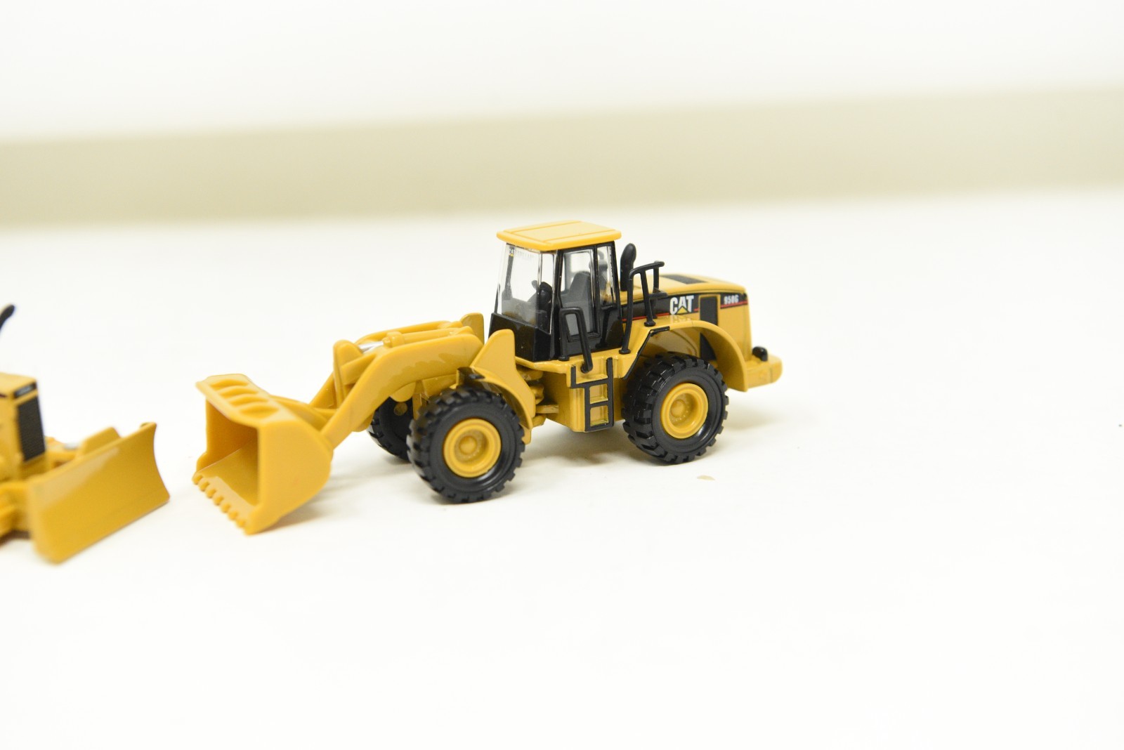 Lot of 3 Vintage Norscot Caterpillar 1998 Construction Vehicles 950G, D5M, 793D