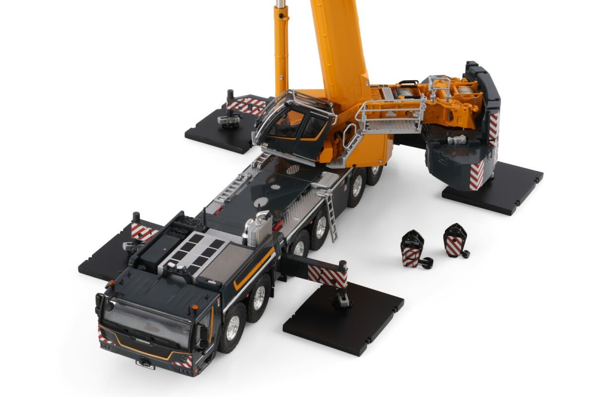 Liebherr LTM 1300-6.4 Mobile Crane with Jib – WSI 1:50 Scale Model #54-2017 New