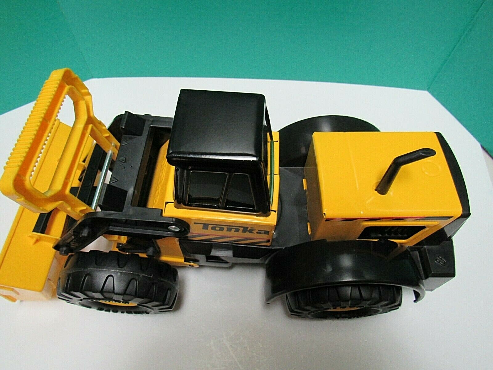 2012 HASBRO TONKA DIECAST FRONT END LOADER M-7457-1 TRACTOR 838 ~ SUPER CLEAN