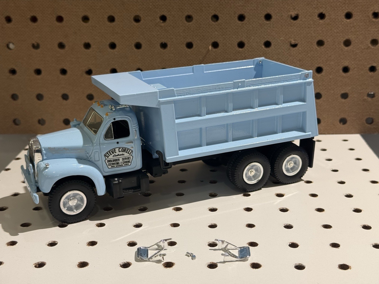 1st First Gear 1/34 Mack R Model Dump Truck Steve Corell 19-1345