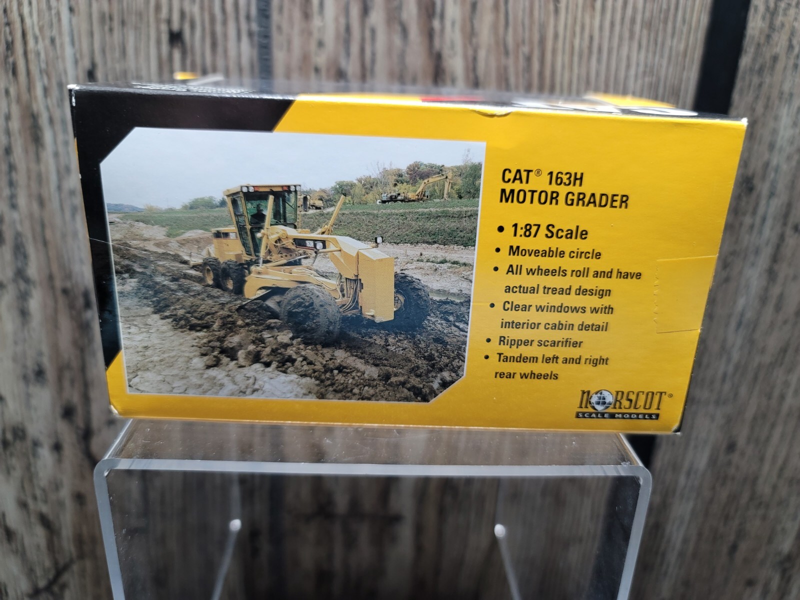 Cat 163H Motor Grader 1:87 Scale Metal Model Norscot 55403 NIB