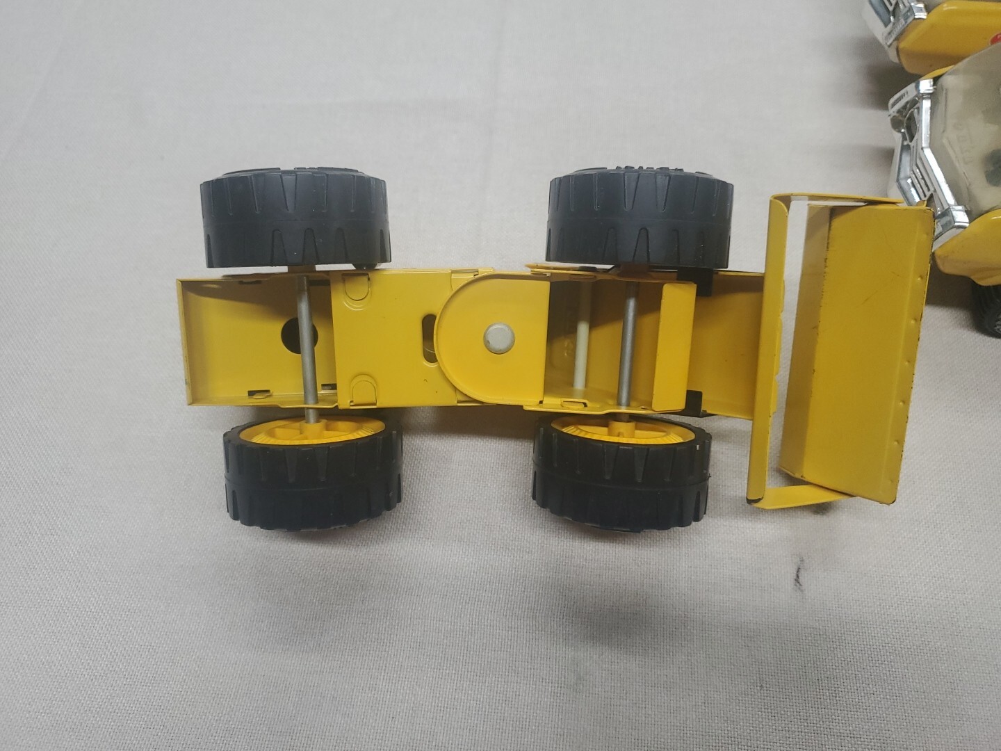 Vintage Tonka Construction Survivor Toys! Front Loader Dump Truck Cement Mixer!