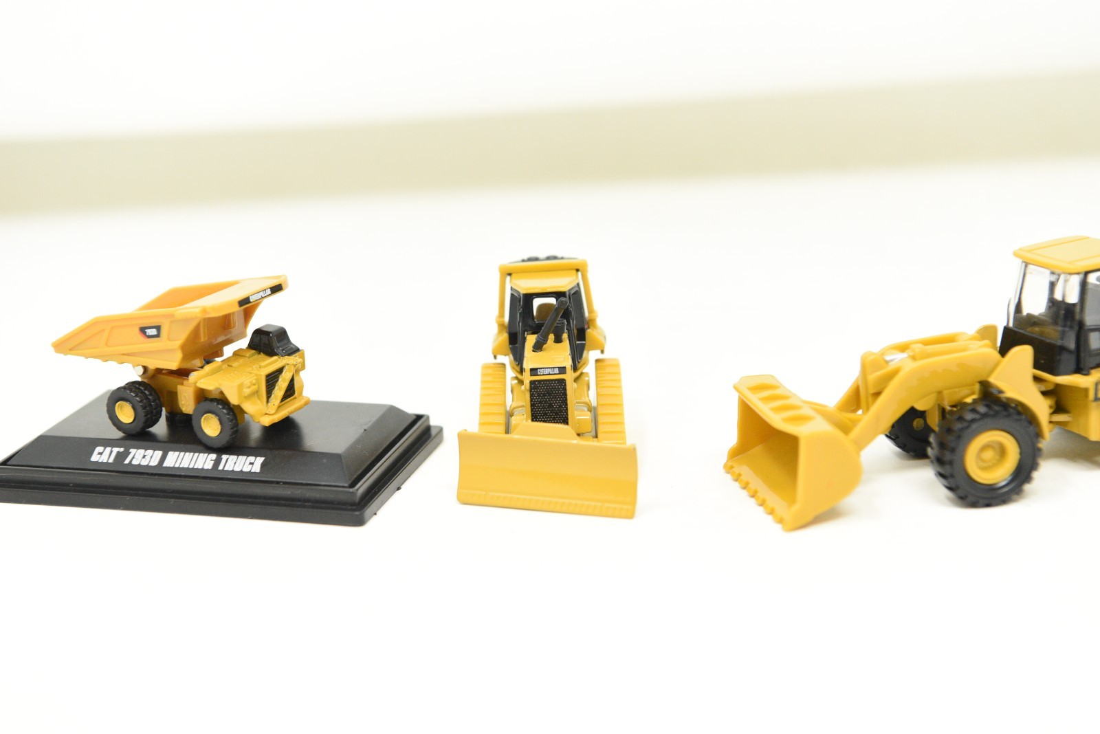 Lot of 3 Vintage Norscot Caterpillar 1998 Construction Vehicles 950G, D5M, 793D