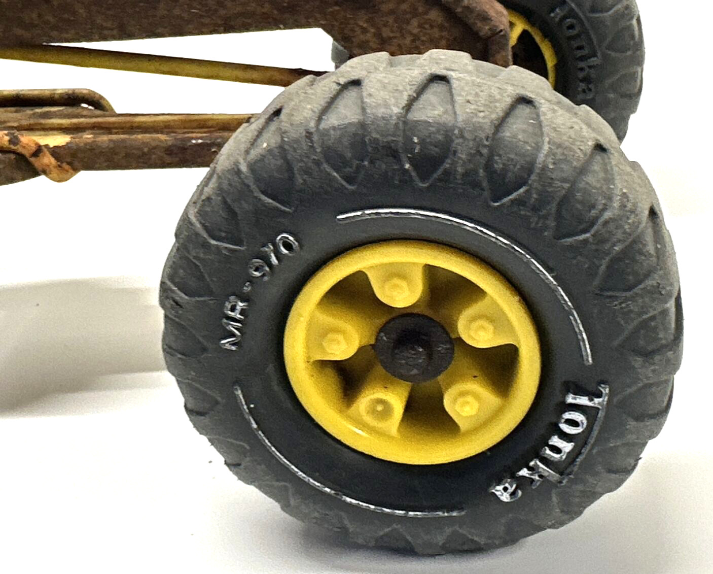 Vintage Tonka Road Grader 1960s? 70’s? Toy Pressed Metal Yellow Approx. 17” Long