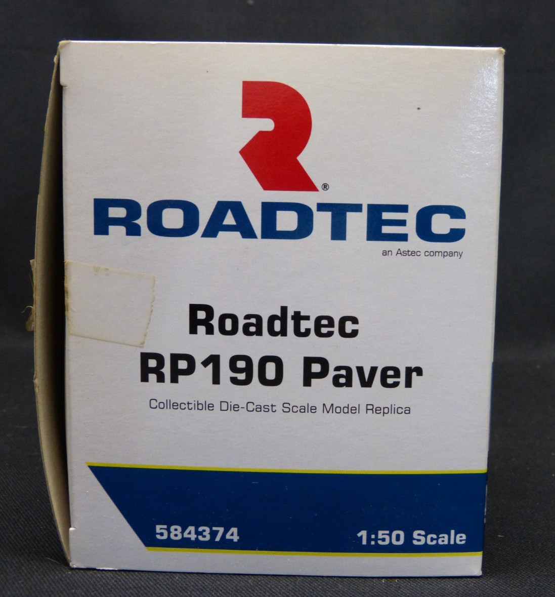 “Norscot Roadtec RP-190 1:50 Paver Model – Mint in Box, Moving Parts”