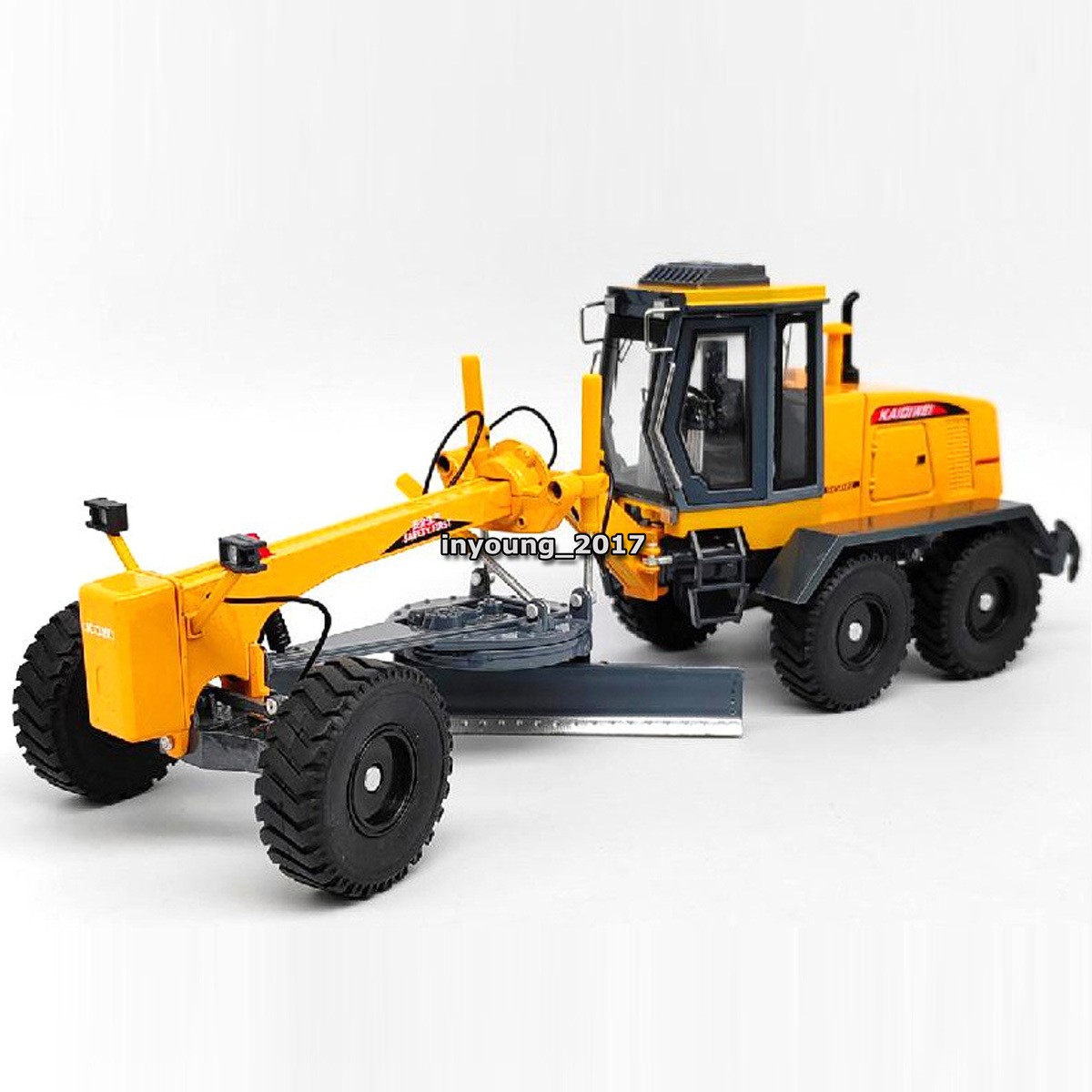 1:35 Grader Truck Toy Diecast Construction Toys Vehicle for Boys Kids Adults