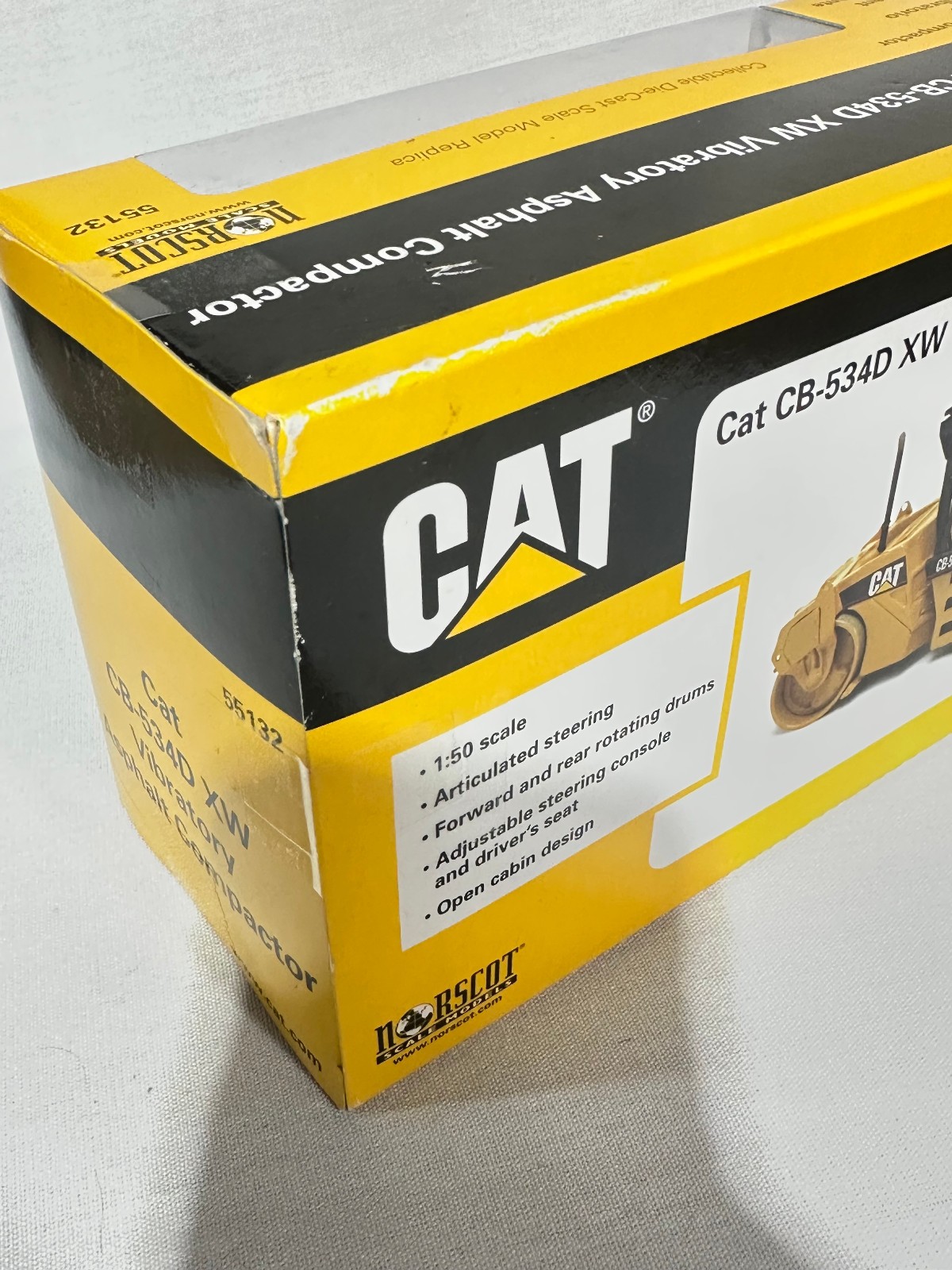 Caterpillar CB-534D XW Vibratory Asphalt Compactor By Norscot 1/50th Scale