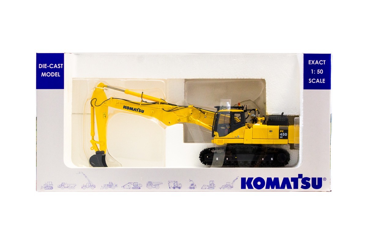 Universal Hobbies 1:50 Komatsu PC450LC Crawler Excavator Short Boom W/Bucket