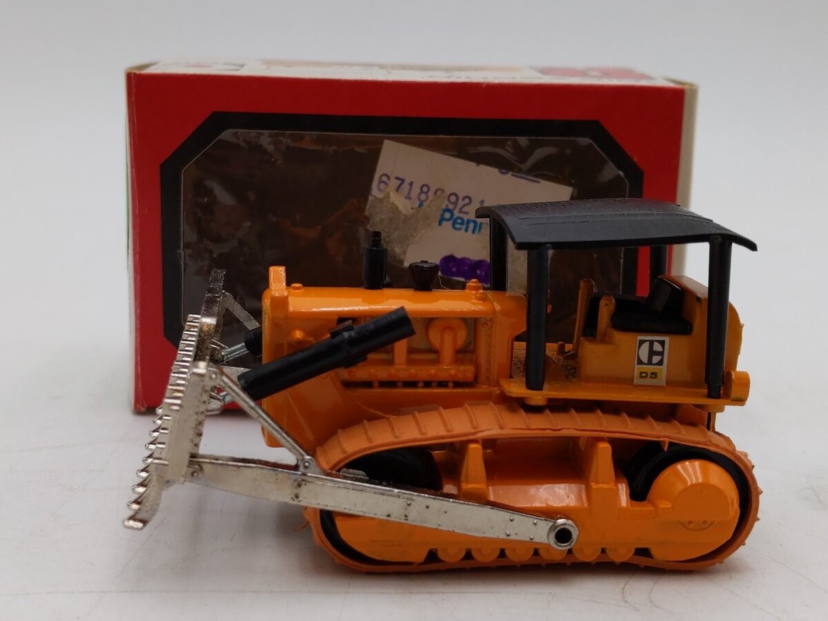 Grip Zechin 1:70 Scale #8 Caterpillar D5 Rakedozer LN/Box