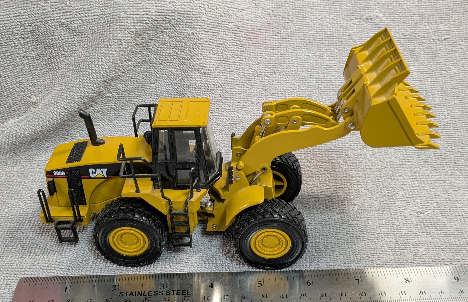 Norscot Diecast CAT 980G Wheel Loader Caterpillar 1:50 Scale