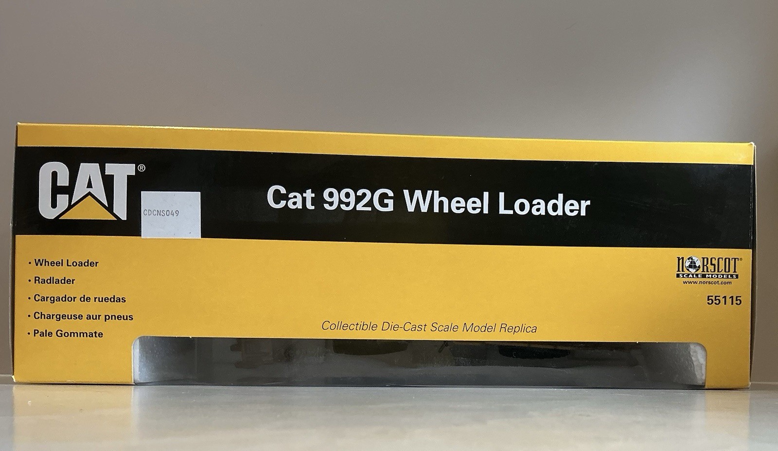 CAT 992G Wheel Loader 1:50 Scale Norscot w/ Original Box Excellent Condition