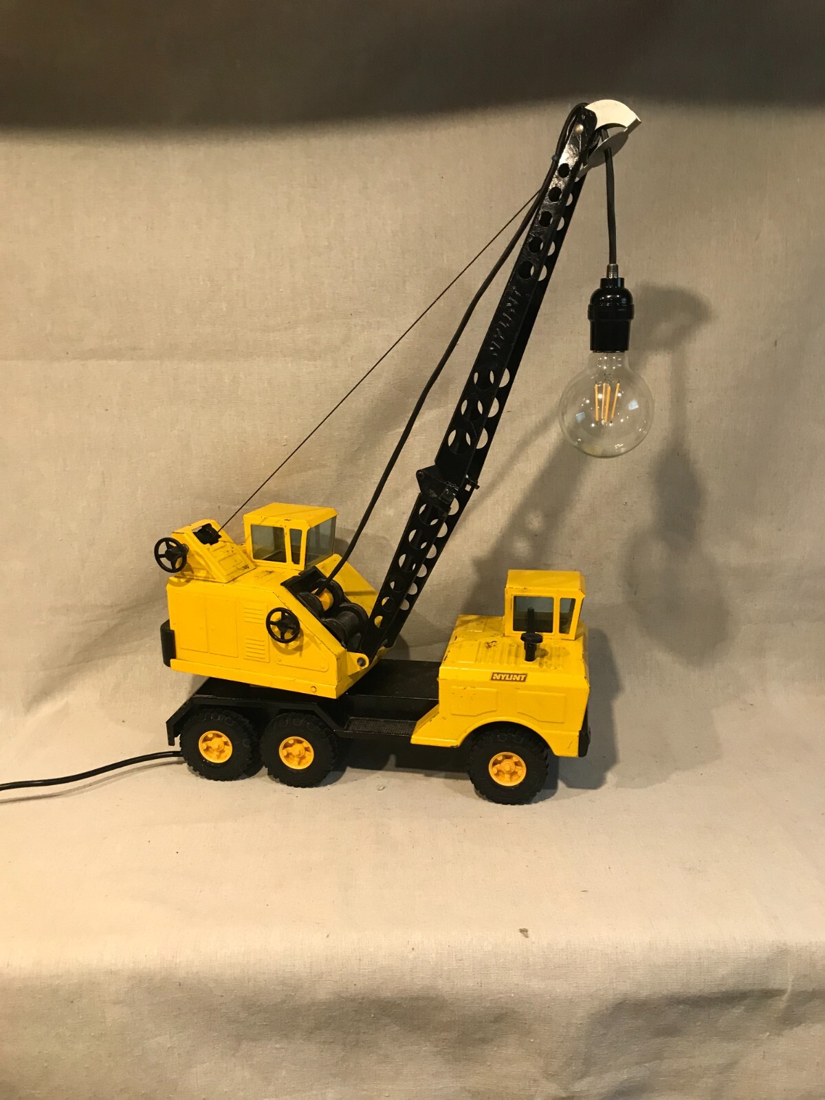 Vintage Nylint Michigan “wrecking ball” crane Toy 1970’s lamp.