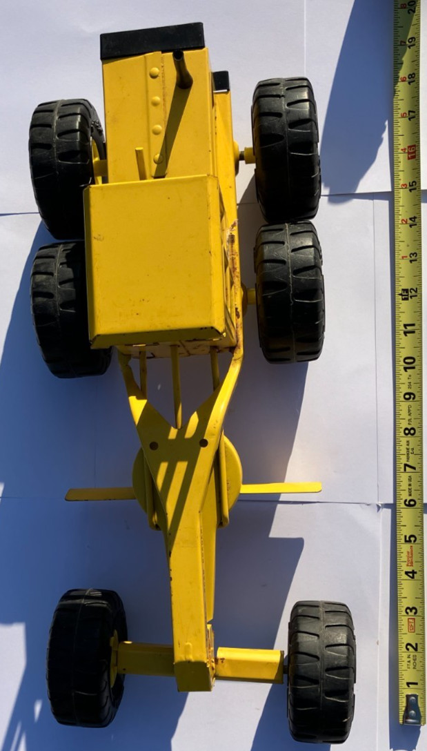 Vintage 1970s Tonka Pressed Steel Road Grader Model 2510 featuring MR-970 tires!