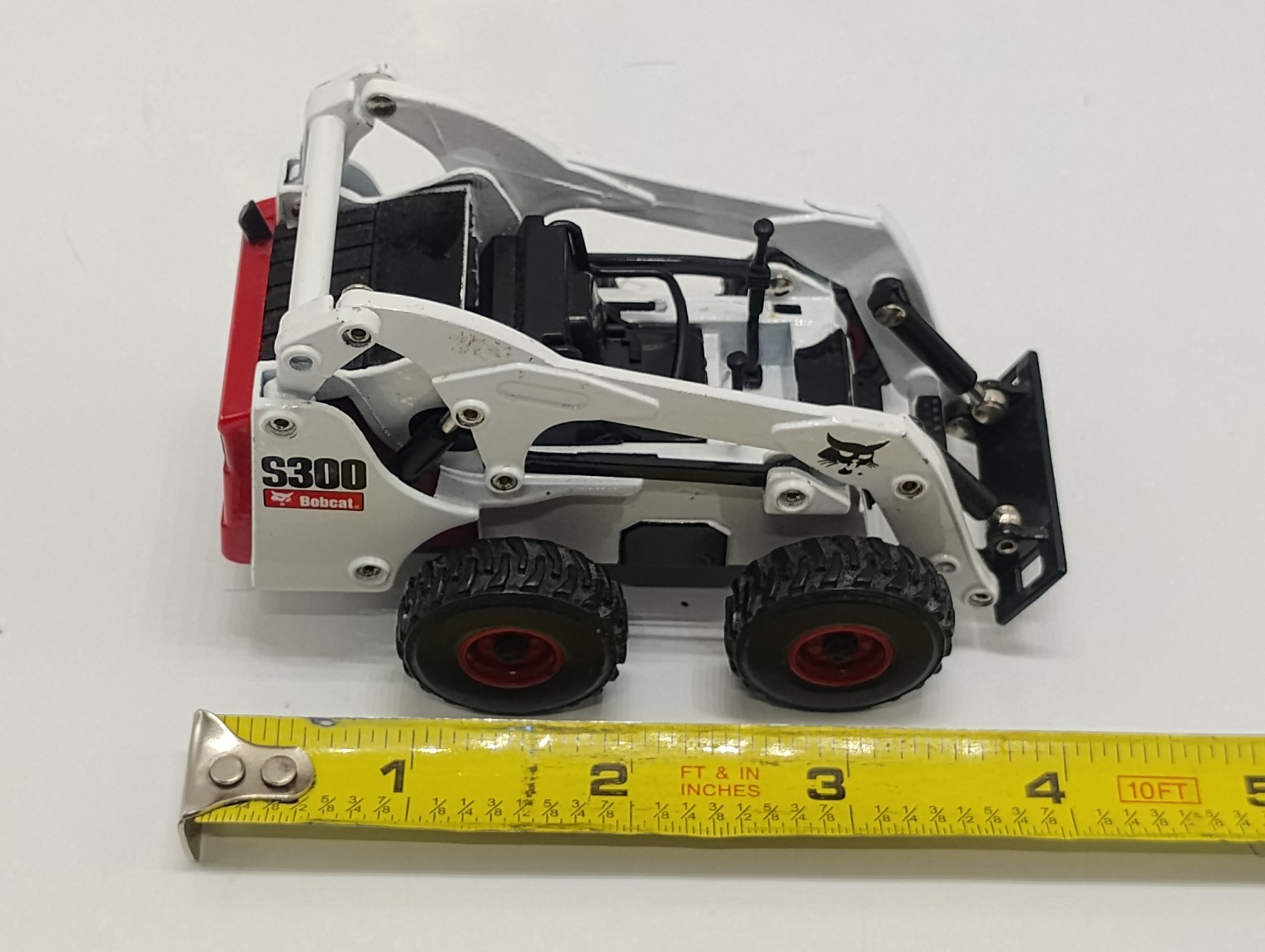 Britains 1:32 Scale S300 Bobcat Missing Cage FOR PARTS OR REPAIR