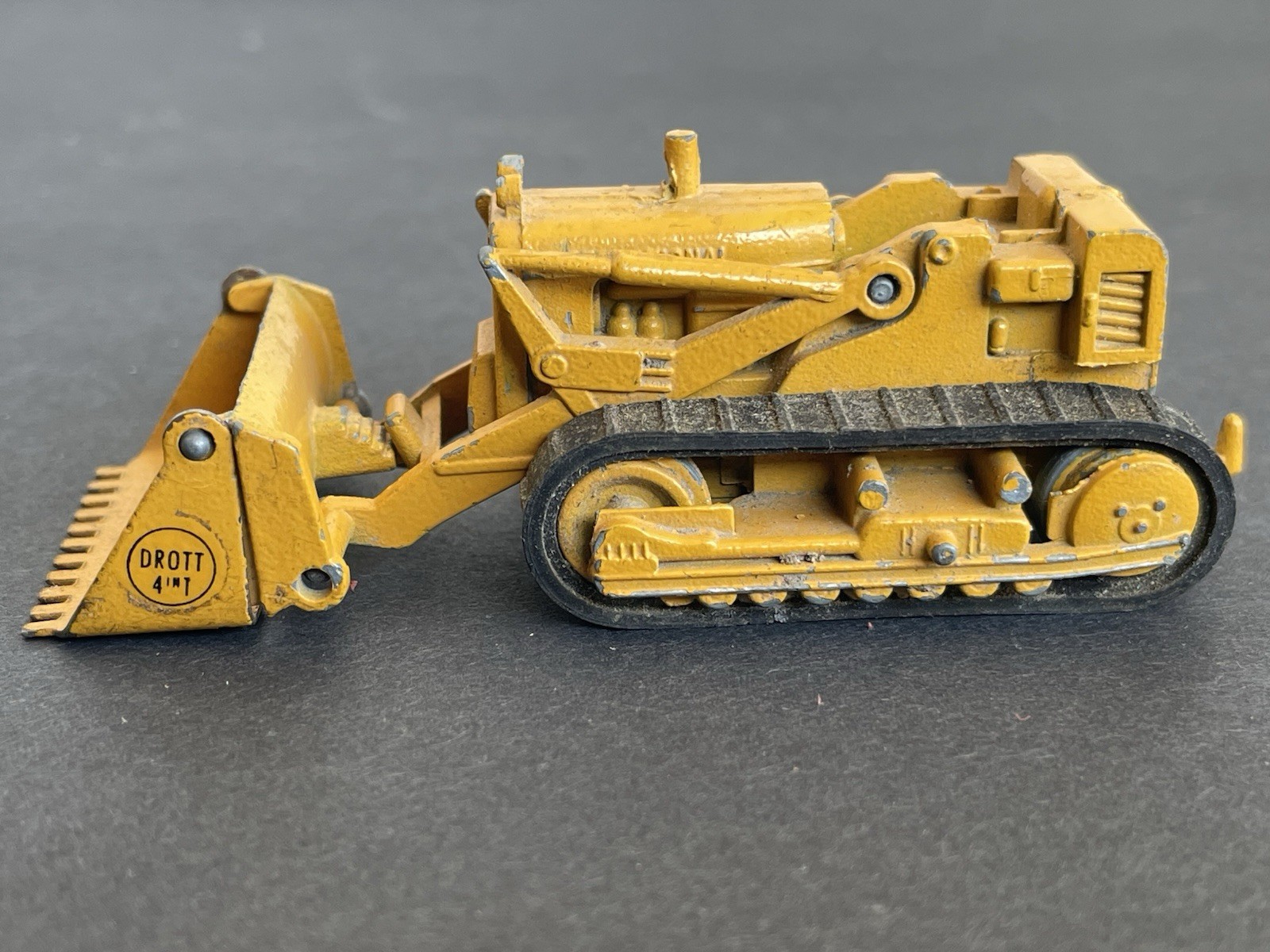 Lit’l Toy INTERNATIONAL DROTT No. 101 SKID-SHOVEL Made In USA