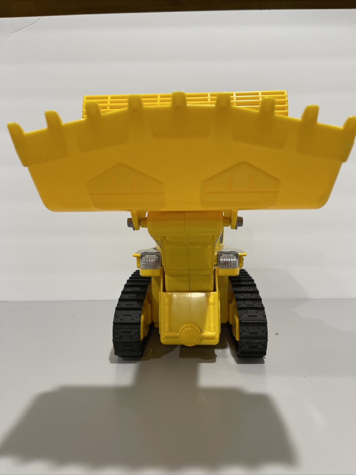 Vintage 1999 Tonka 3210 Hands On Control Truck Front End Scoop Tractor