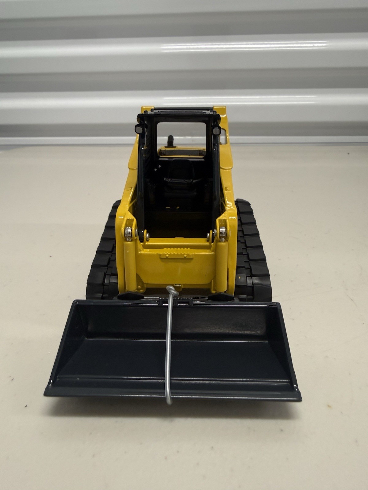 NIB Komatsu CK35-1 Compact Tracked Loader 1:25 Diecast Metal Die-Cast Promotions