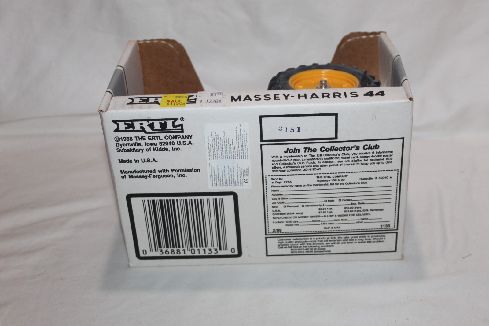 NEW Vintage 1988 ERTL Massey Harris 44 Red Tractor 1/16 Scale #1133