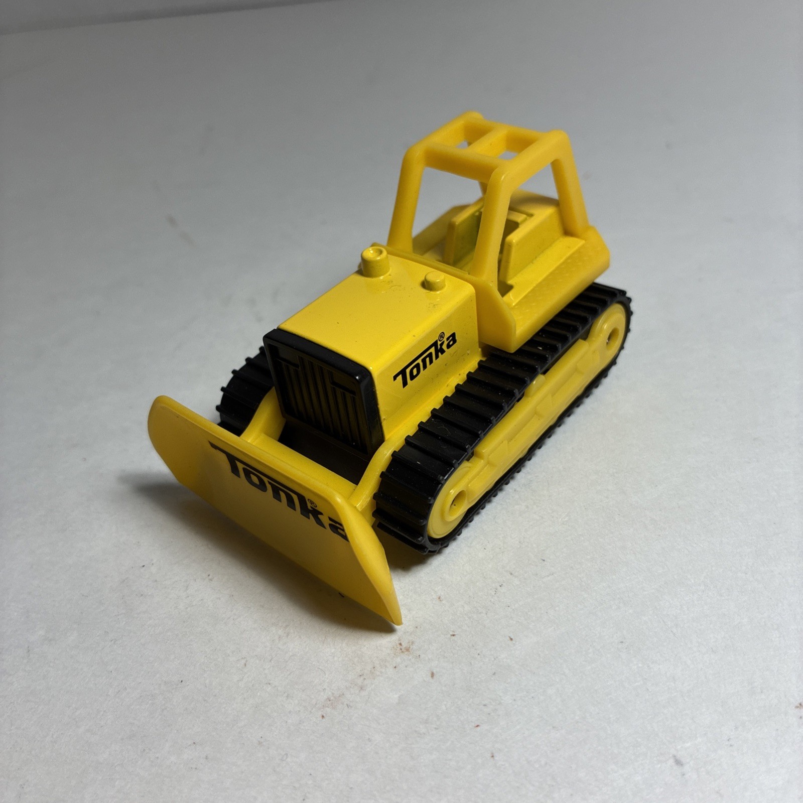 2020 Hasbro Tonka Metal Bulldozer 3″ Basic Fun Construction Toy
