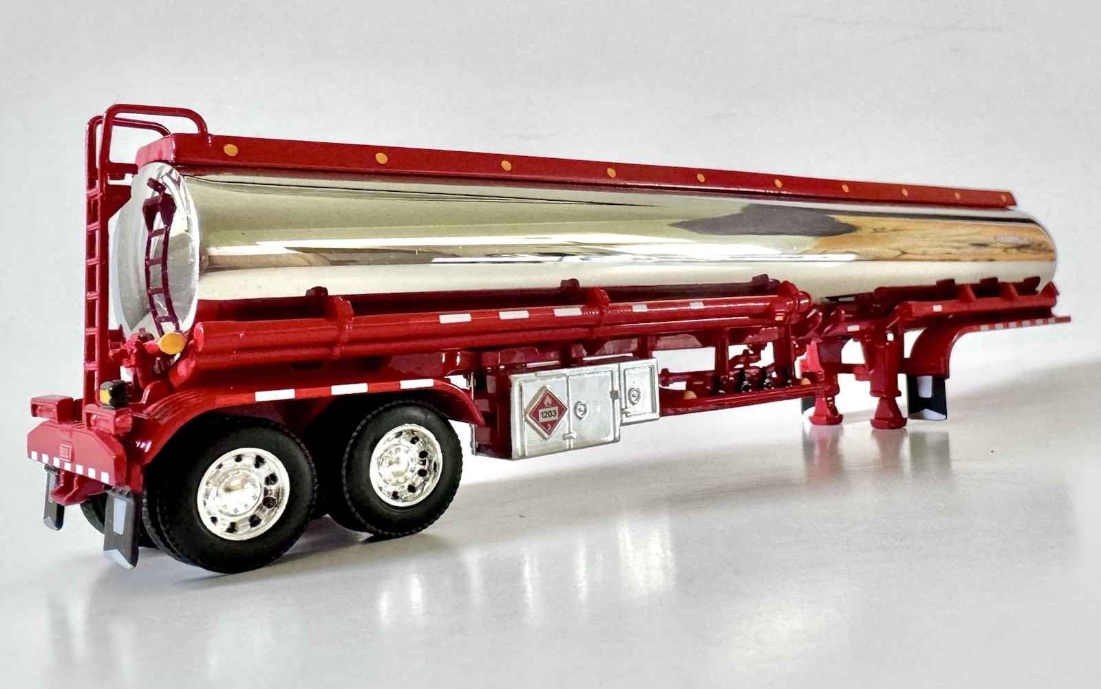 DCP FIRST GEAR 1/64 CHROME AND RED HEIL FUEL GAS TANKER SEMI TRAILER ONLY
