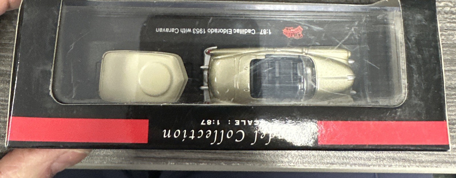 Malibu Model Collection Die-Cast #06000 Cadillac Eldorado with Caravan NIB