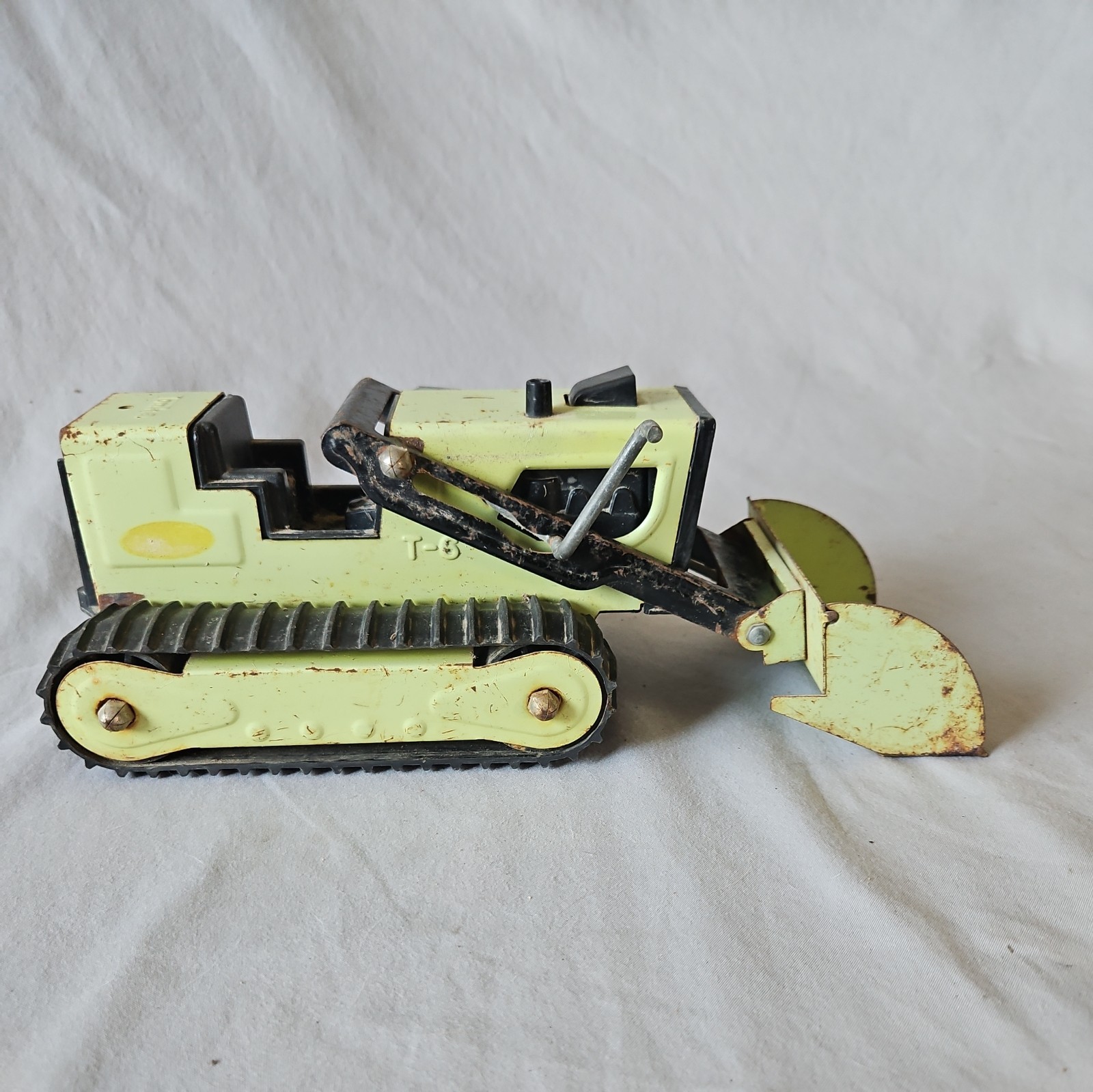 Vintage TONKA T-6 Front end Loader Excavator 1970s Green Steel Bulldozer Digger