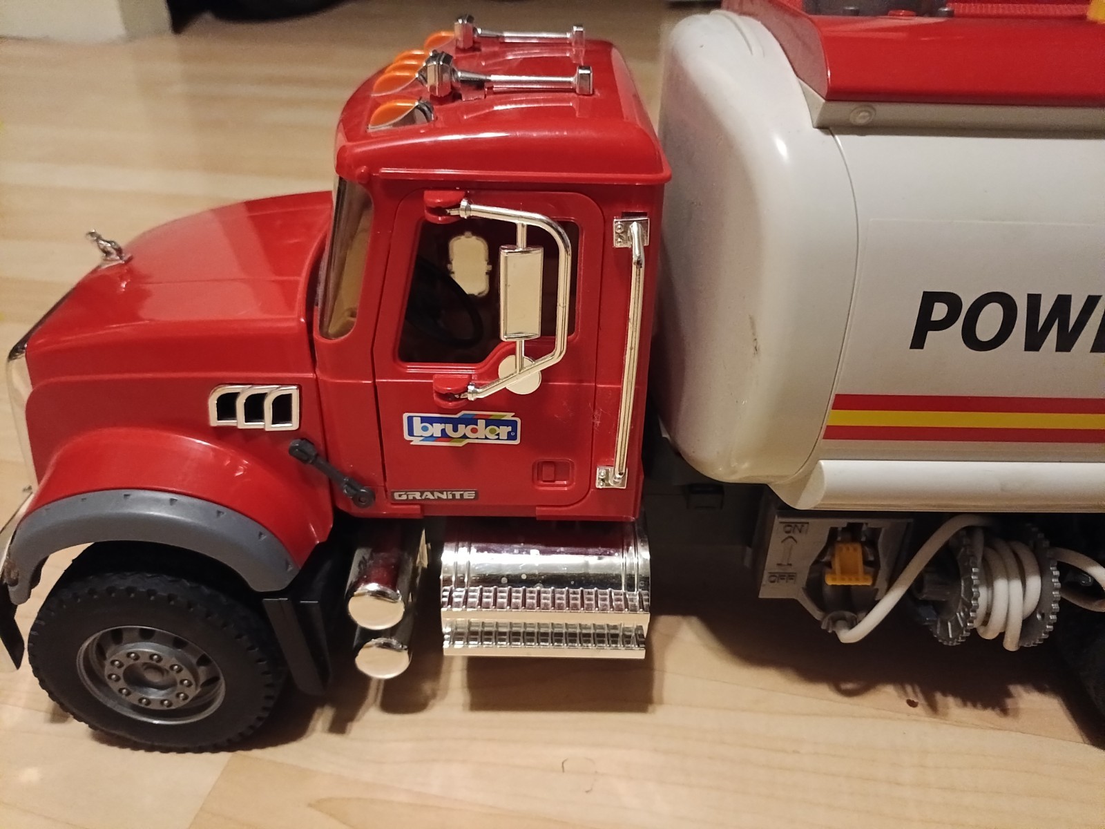 Bruder Power Fuel Tank MAN Truck