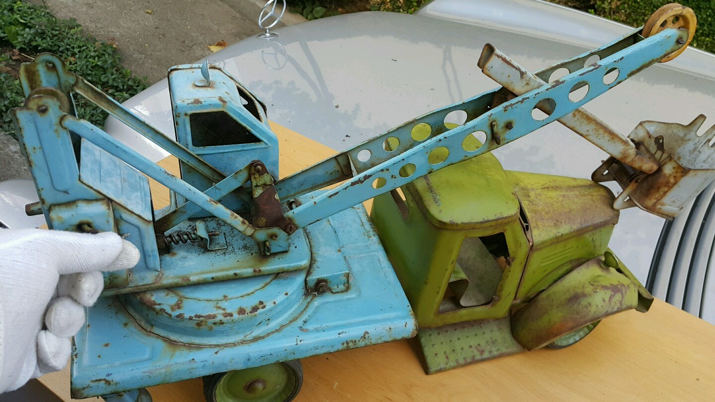 VINTAGE TONKA XMB-975 HUGE DUMP TRUCK TOY 1960’s METAL PLASTIC LARGE ITEM
