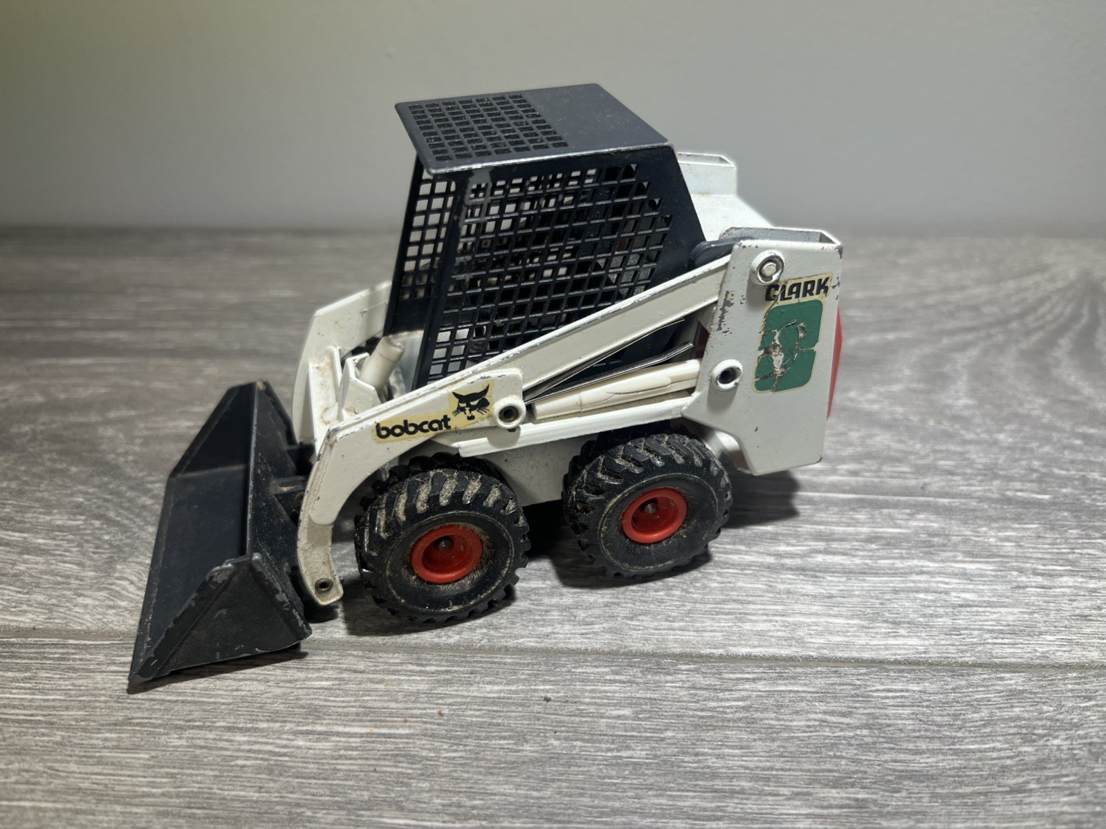 Vintage GAMA 9420 Clark Bobcat Lader 1:19 Diecast Skid Steer West Germany Toy