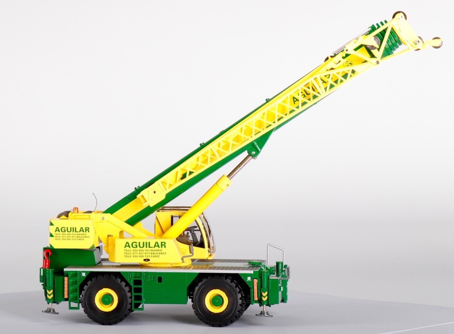 CONRAD,Crane LIEBHERR LRT 1100-2.1 AGUILAR, 1/50, CON2118/02
