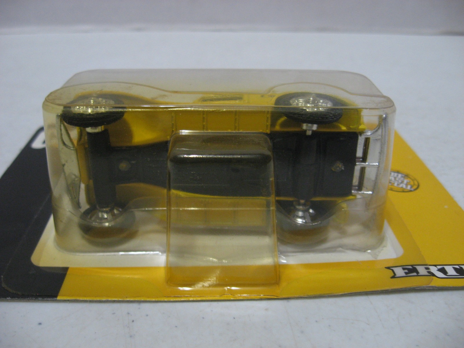 ERTL 7707 CAT Caterpillar 1932 Panel Delivery Truck 1/43 Scale Die Cast