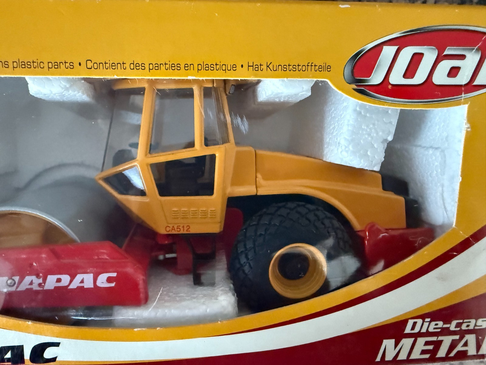 1/35 JOAL DYNAPAC VIBRATORY ROLLER CA 512 SMOOTH DRUM