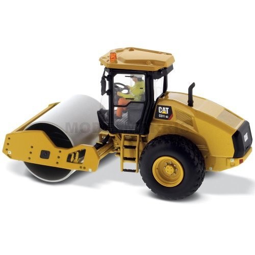 Diecast Masters 85589 Cat CS11 GC Soil Compactor 1/50