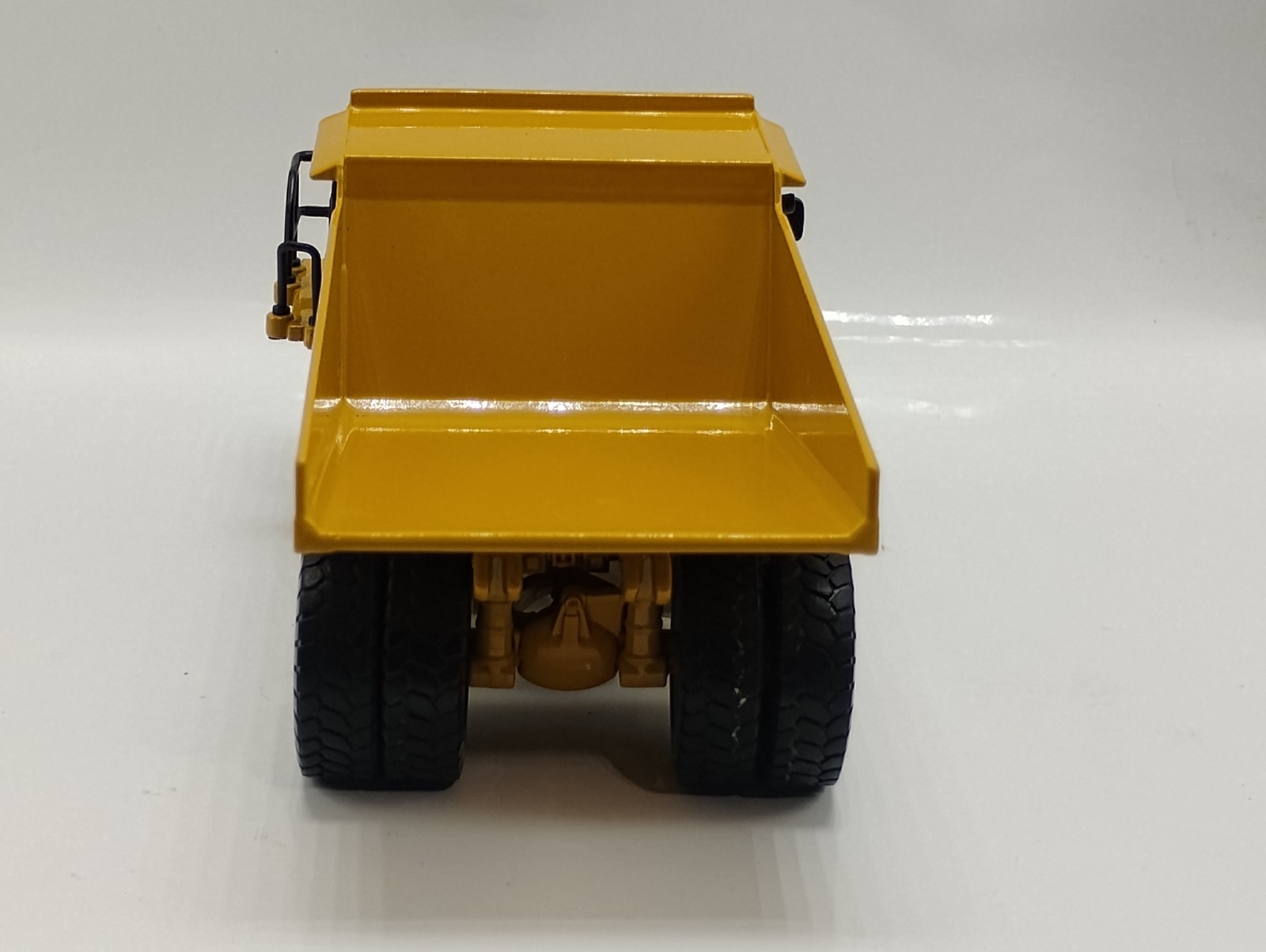 Norscot 1:54 Scale Cat Caterpillar 775E Off Highway Dump Truck