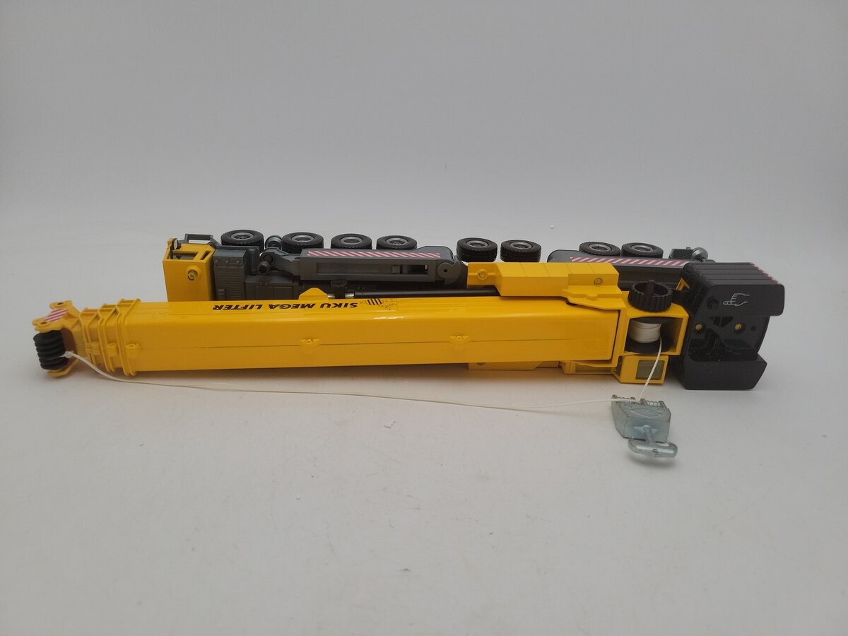 Siku 4311 1:55 Scale Super Series Mega Lifter Yellow Crane Diecast Metal Model