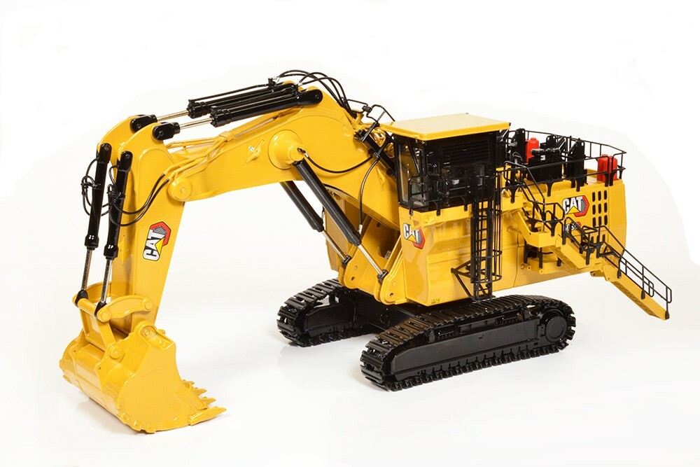 Caterpillar 6030 Mining Excavator – 1/48 – CCM – Diecast – Brand New 2020