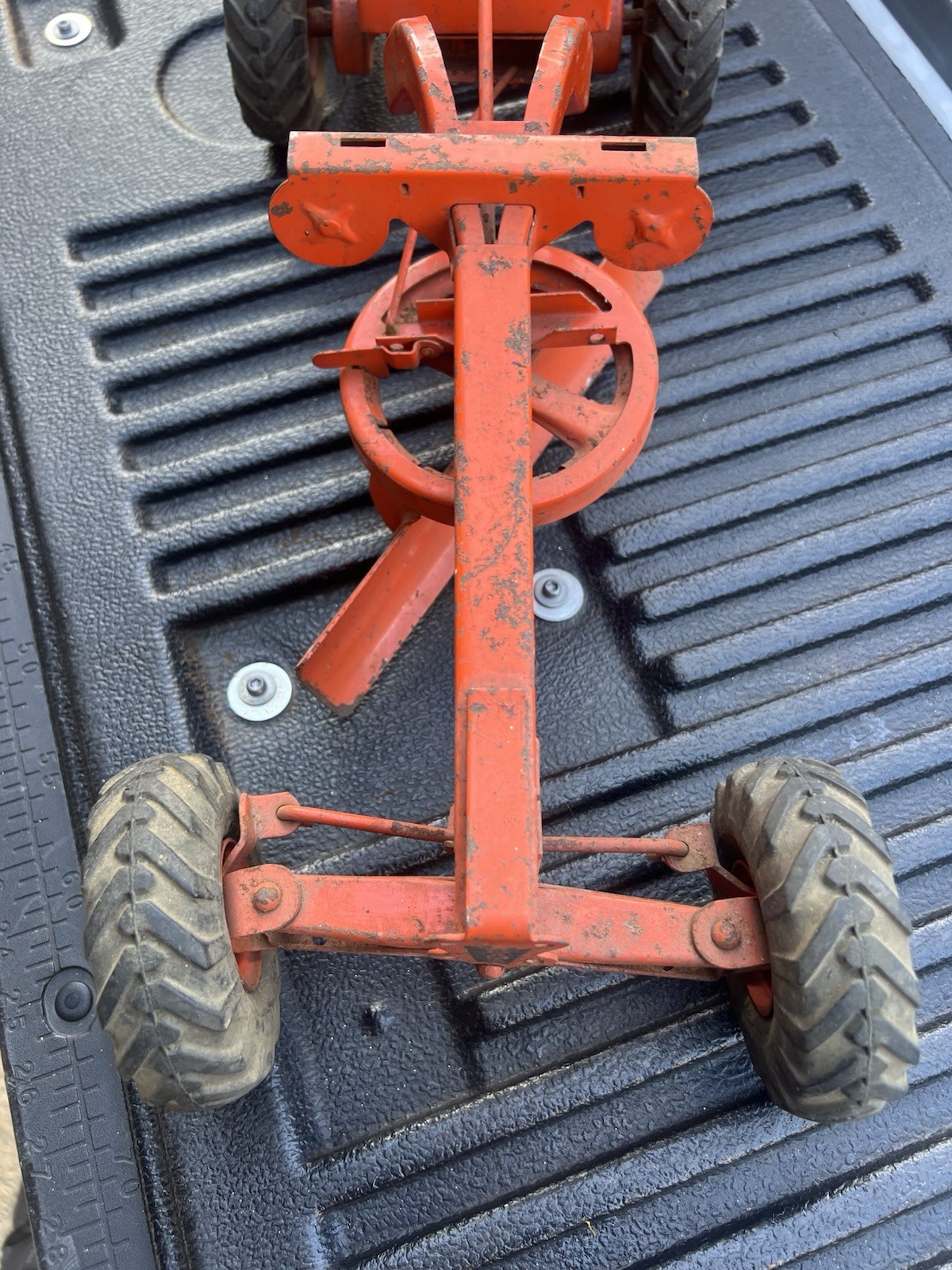 Vintage 1950’s Doepke Model Toys Adams Road Grader Diesel Motor Orange Steel
