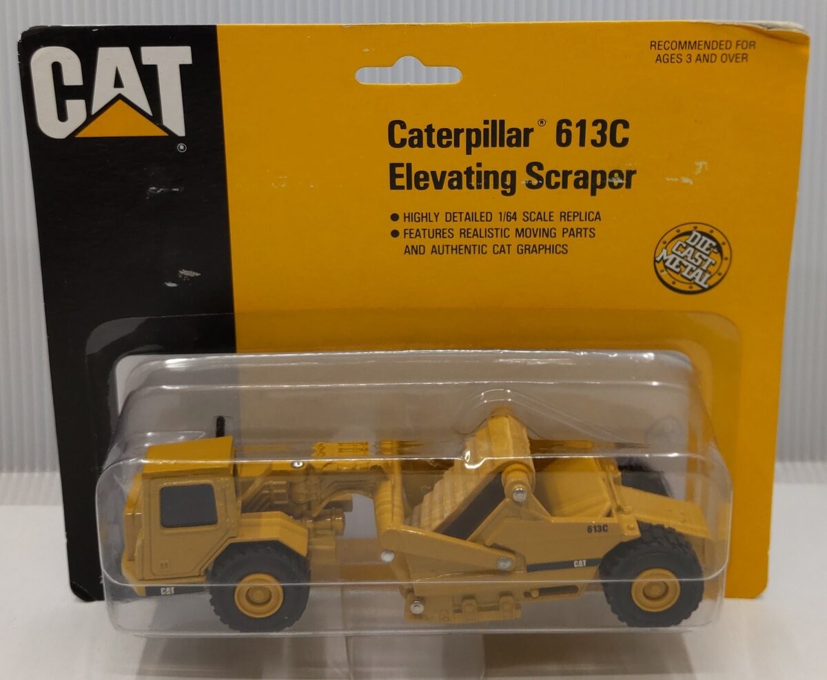 Ertl 2419 1:64 Die-Cast Caterpillar 613C Elevating Scraper Vehicle